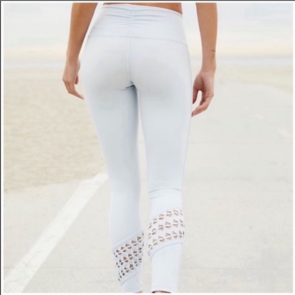 SOLD SOLD SOLD OUT OF LARGE - Picture 2 of 6